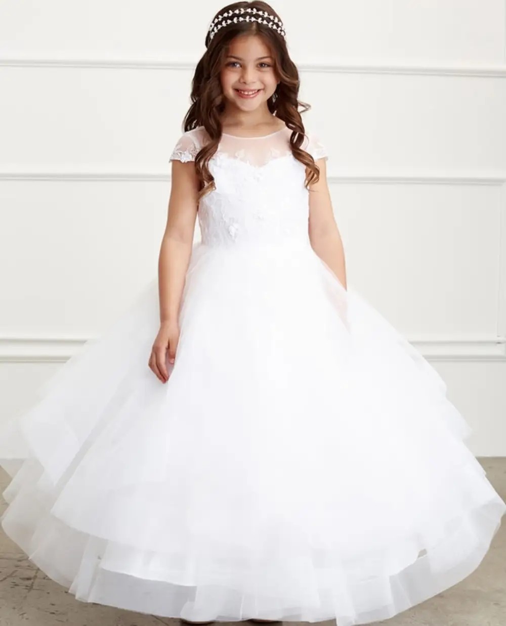 Children's formalwear and First Holy Communion dresses