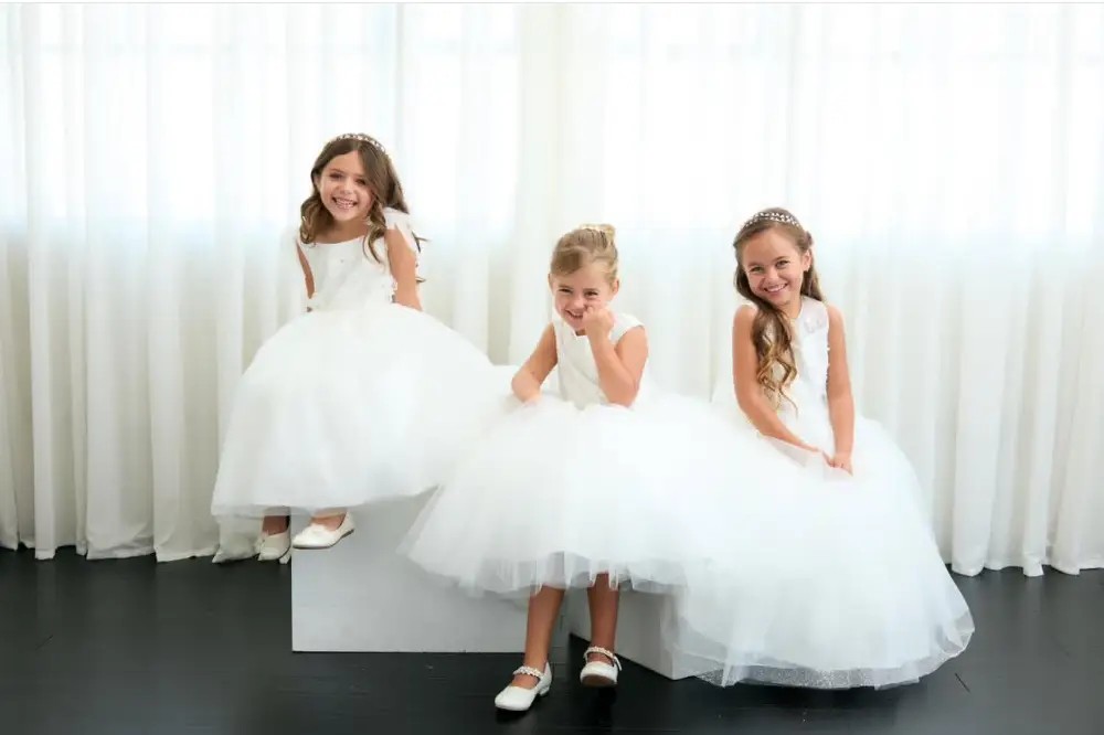 Children's formalwear and First Holy Communion dresses
