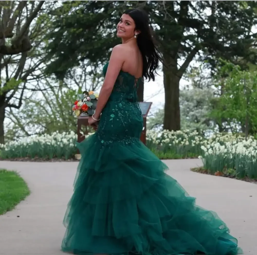 Gallery Image #slidesGrid15