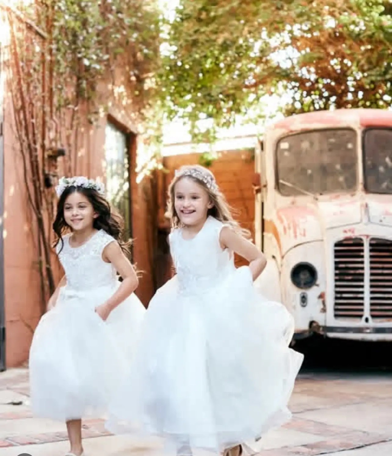 Children's formalwear and First Holy Communion dresses