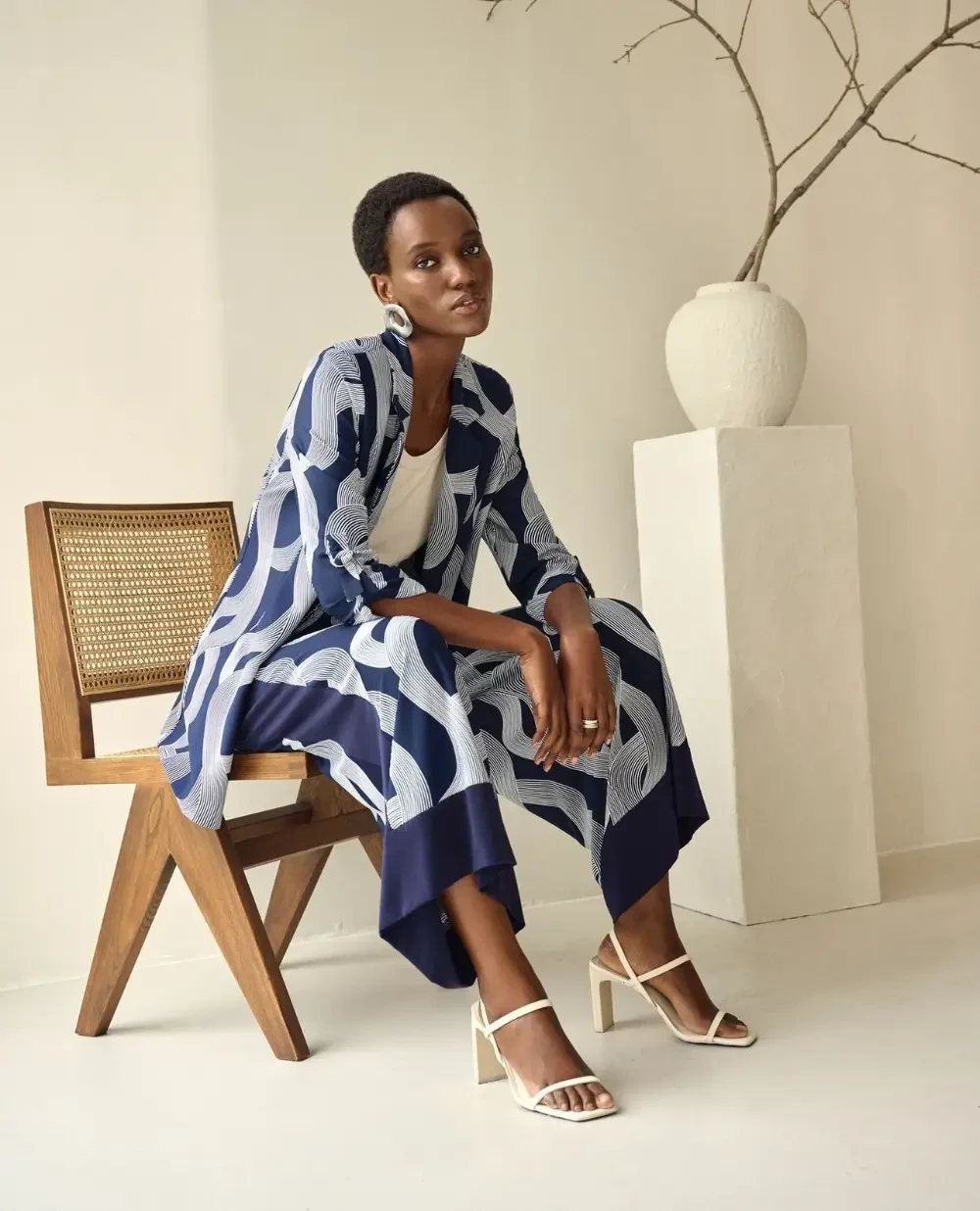 Gallery Image #slidesGrid0