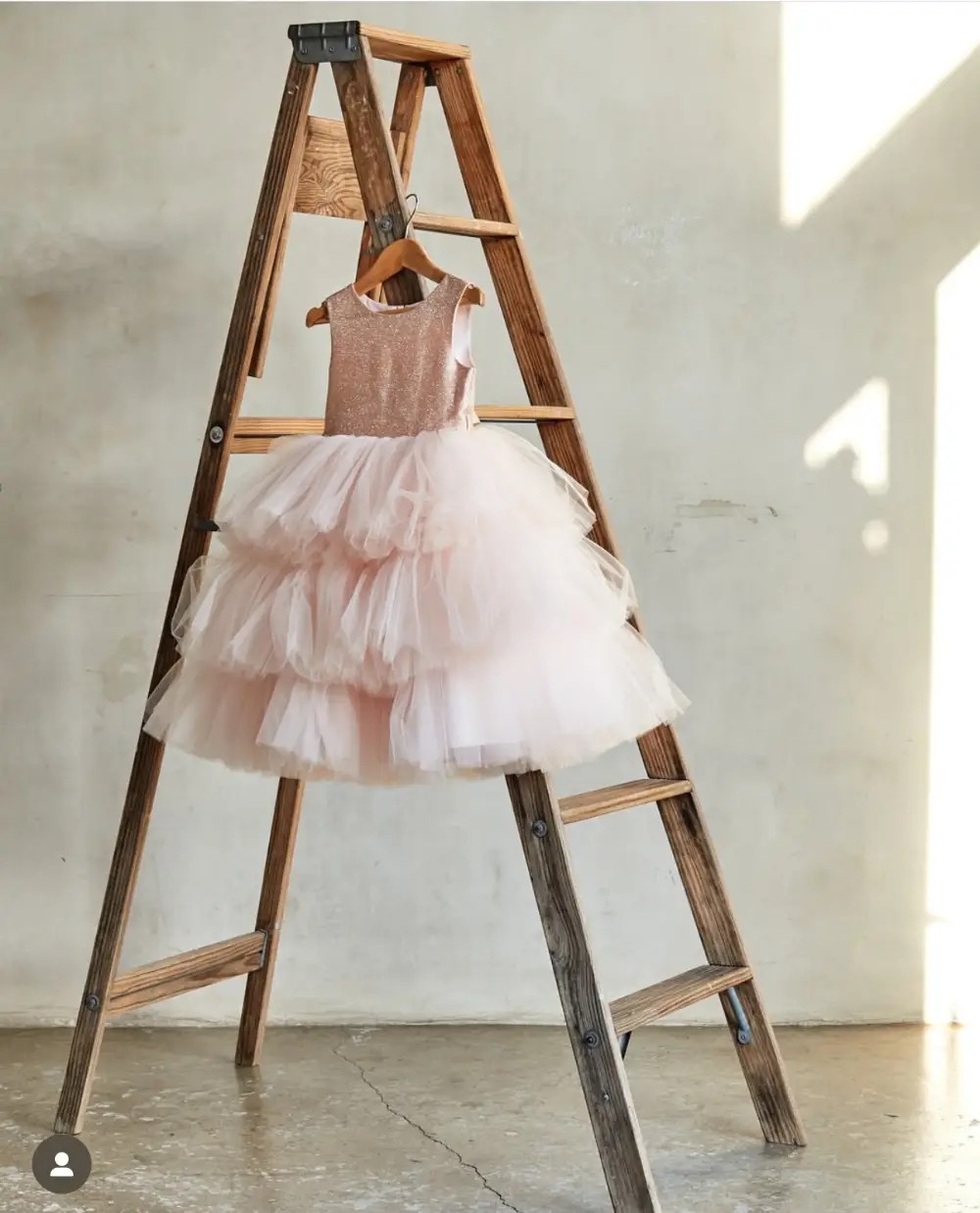 Children's formalwear and First Holy Communion dresses