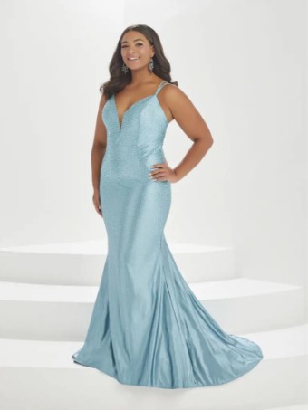 Christina Wu Plus Style #16038 #3 thumbnail