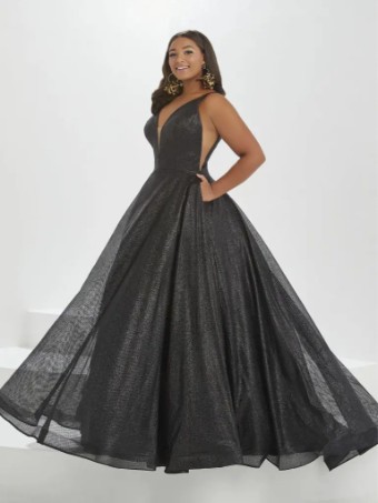 Christina Wu Plus Style #16041 #2 thumbnail