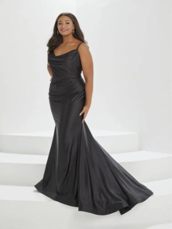 Christina Wu Plus Style #16044 #2 thumbnail